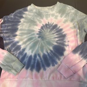 tie dye sweatshirt (lightly used)